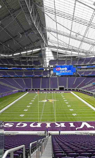 Vikings take practice to U.S. Bank Stadium ahead of preseason opener